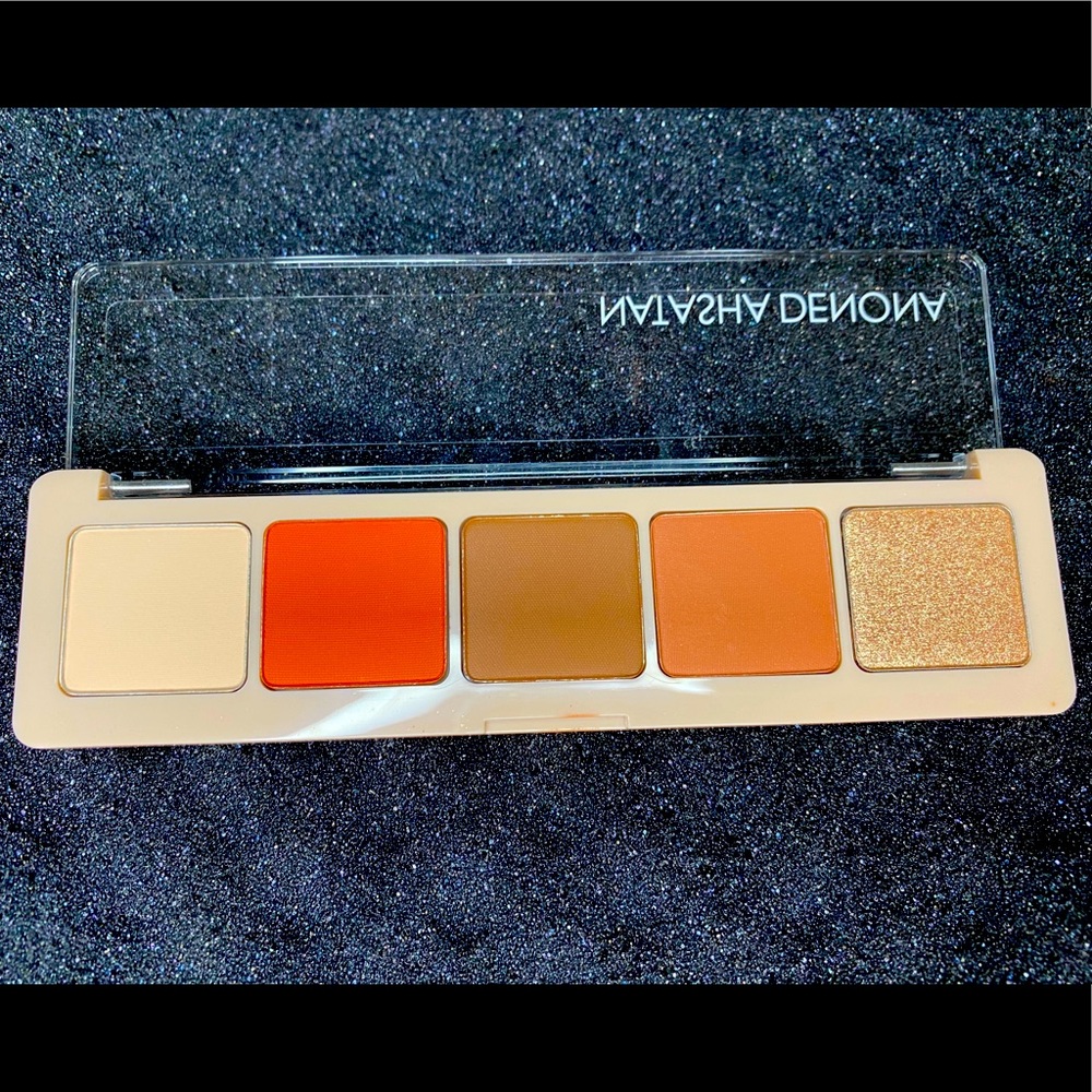 Eyeshadows palette